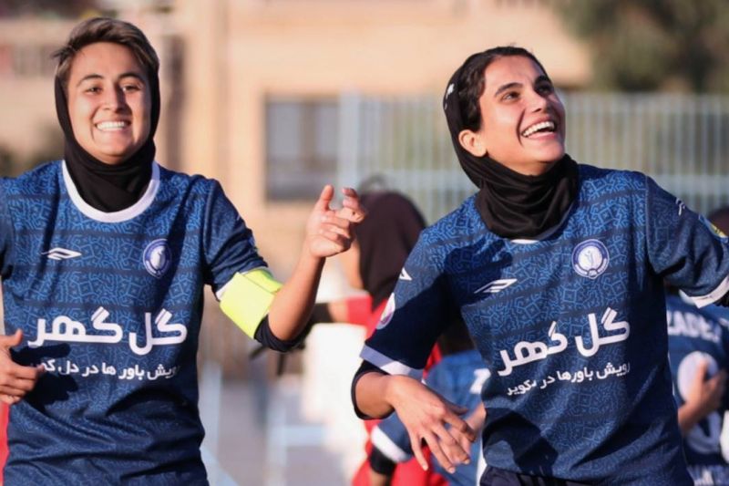 پوکری برای صدرنشینی؛ افسانه در پی خانم گلی