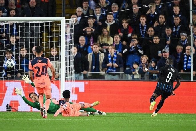 بحران دفاعی بلوگرانا؛ تساوی پرگل بارسلونا و بروژ