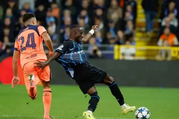 بازیکن بارسلونا راهی بیمارستان شد