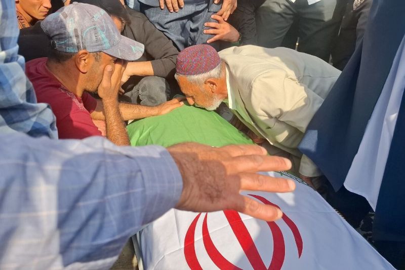 مراسم تشییع صابر کاظمی در آق‌قلا برگزار شد