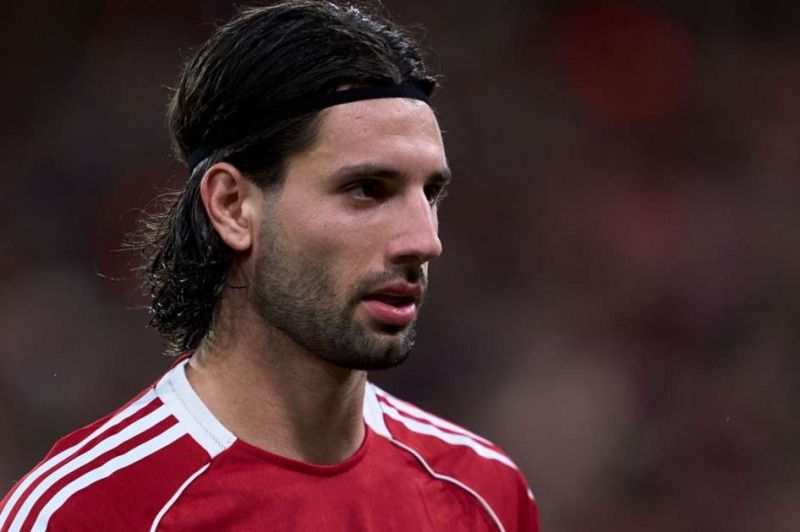 امیدواری ستاره لیورپول به ادامه رقابت قهرمانی لیگ جزیره