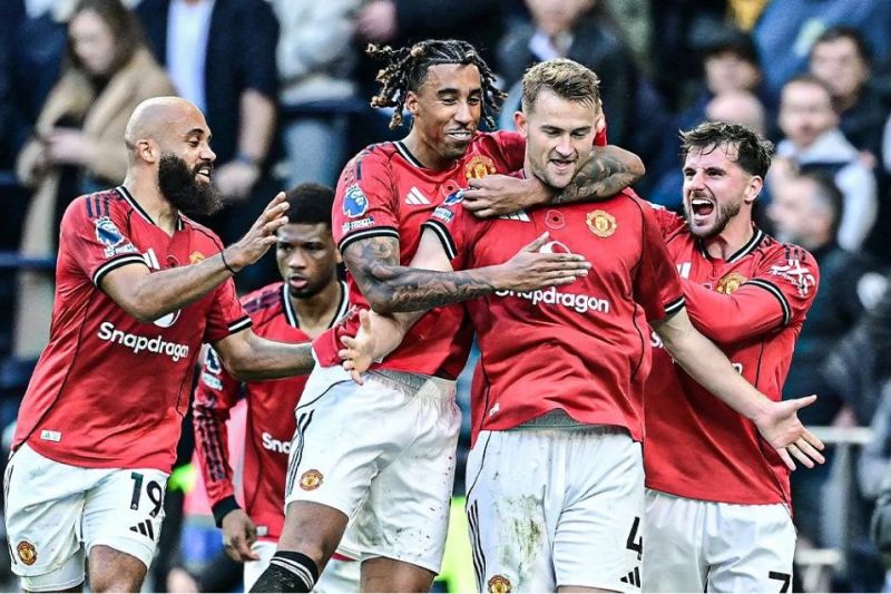 ۳ سال بدون برد مقابل تاتنهام؛ طلسم منچستریونایتد در برابر رقیب سنتی