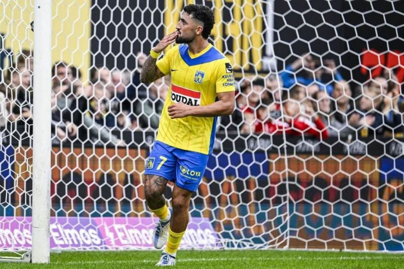 خبری از بازگشت به استقلال نیست؛ اللهیار در بلژیک راحت است!