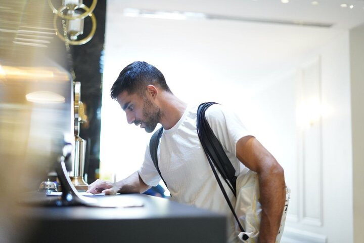 گزارش یک خبرگزاری/ «قحطی» مدافع چپ مدافع پرسپولیس را مسافر آمریکا می‌کند؟