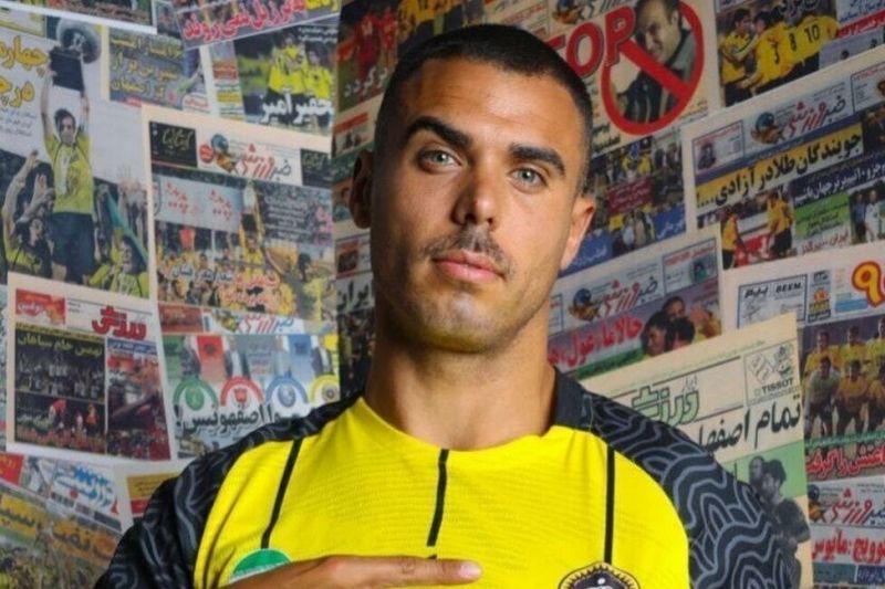 زنوزی به سیم آخر زد؛ فیلم امضای قرارداد آلوز لو رفت!