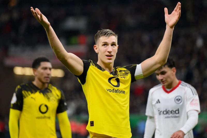 خودداری ستاره خط دفاعی دورتموند از تمدید قرارداد