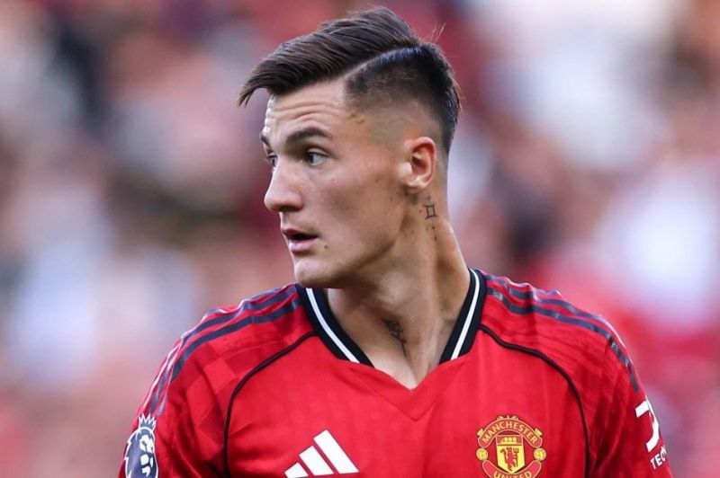 وین رونی و حمایت از مهاجم ناکام منچستریونایتد