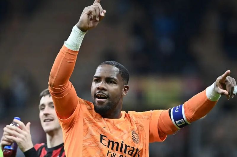 یوونتوس آماده رقابت با چلسی برای جذب گلر فرانسوی