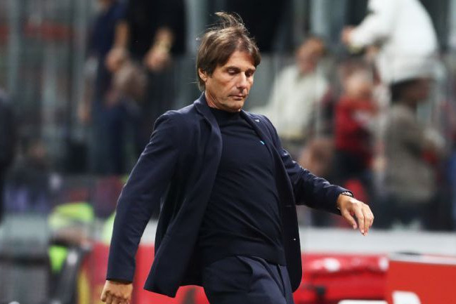 بازیکنان ناپولی از دست کونته کلافه شدهاند