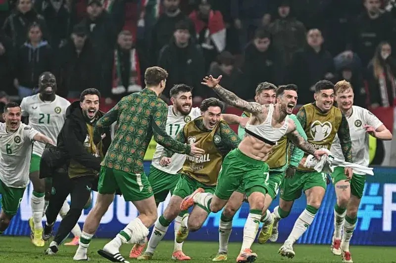 معجزه ایرلندیها در دقیقه 96 و صعود به پلیآف جام جهانی