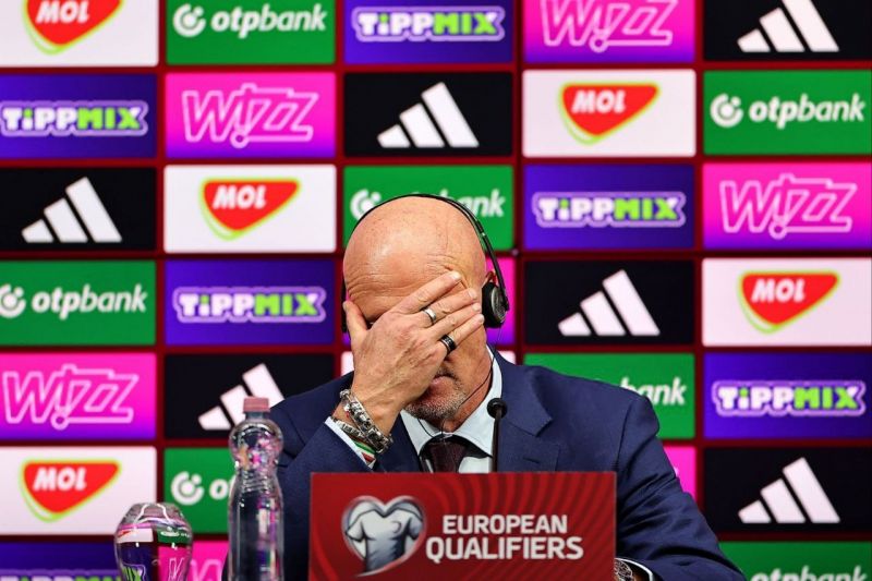 اشک و گریه سرمربی مجارستان پس از ناکامی در صعود به جام جهانی