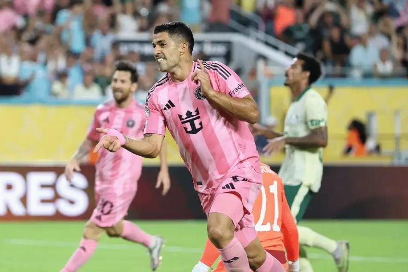 اسطوره بارسلونا: من اصلاً الگوی خوبی نیستم