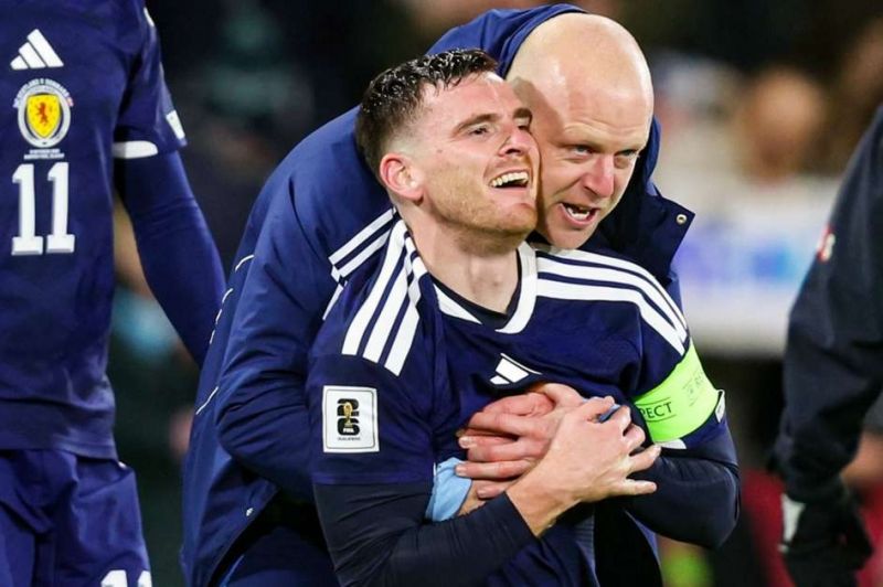 رابرتسون و ادای احترام به ژوتا پس از صعود دراماتیک کشورش به جام‌جهانی