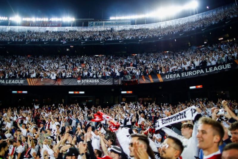 بارسلونا به دنبال جلوگیری از تکرار فاجعه آینتراخت