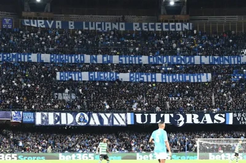 ناپولی مجبور به بازسازی ورزشگاه مارادونا است