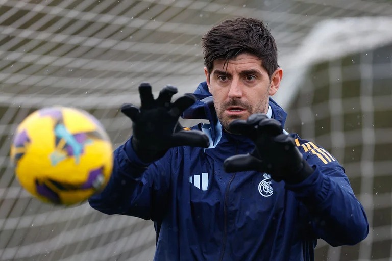 کورتوا و آمار بی‌نظیری که در مهار توپ‌ها دارد