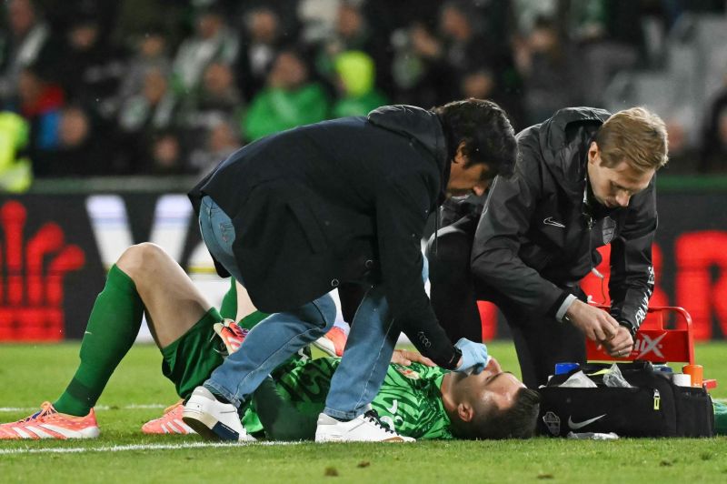 سنگربان الچه: وینیسیوس مرا نقش بر زمین کرد