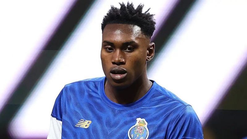 تاتنهام به‌دنبال جذب گلزن اسپانیایی پیشین چلسی