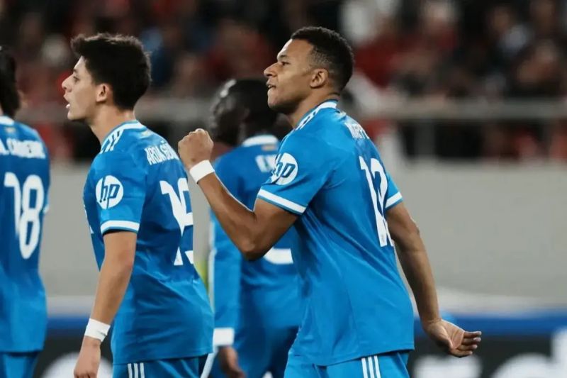 دفاع امباپه از آلونسو پس از زدن چهار گل به المپیاکوس