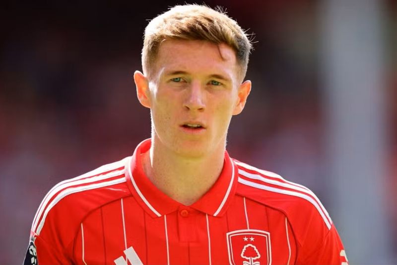 خطونشان ناتینگهام فارست برای حفظ ستاره انگلیسی