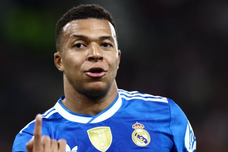 کیلیان امباپه در آستانه رسیدن به رائول