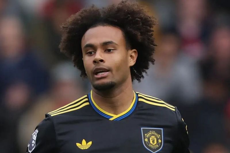 آاس رم آماده مذاکره با منچستریونایتد برای مهاجم هلندی