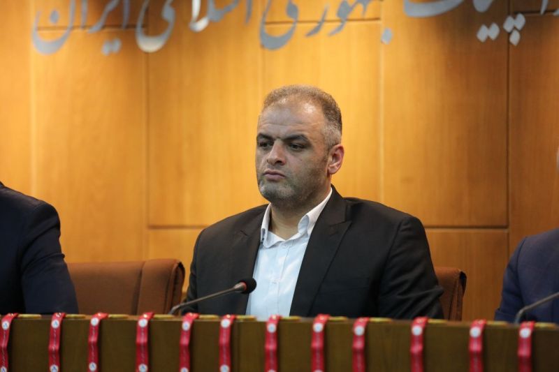 انوشیروانی: عملکرد چهار ساله من را در ناگویا بررسی کنید