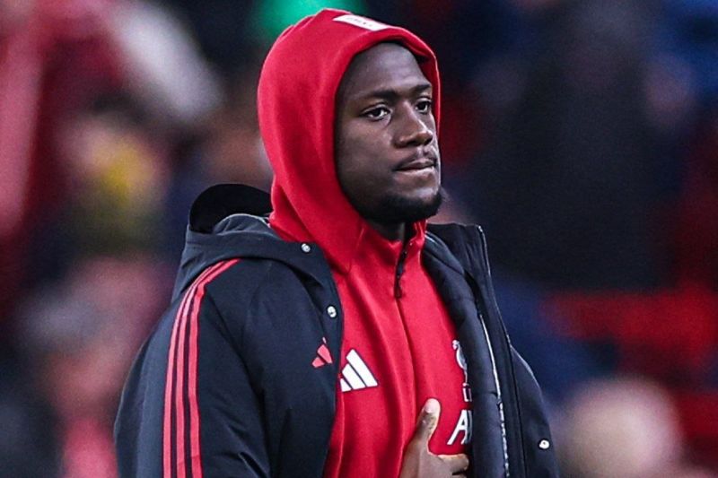 آینده مبهم کوناته در آنفیلد؛ تصمیم نهایی در ژانویه