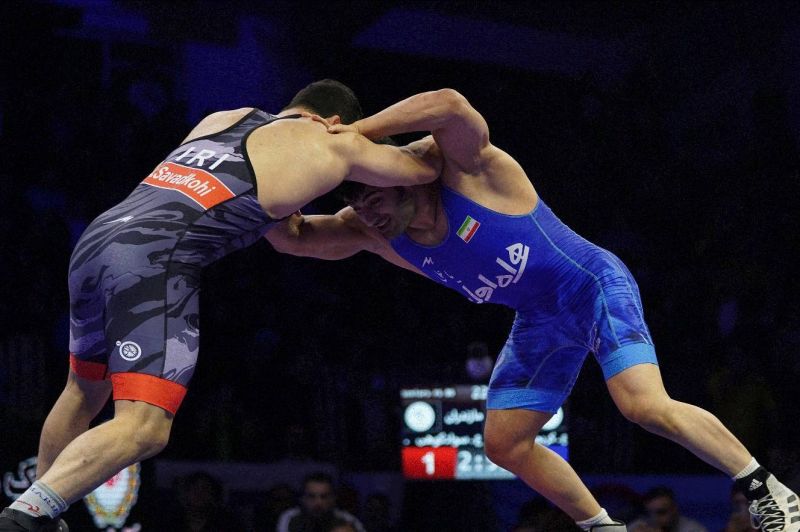 لیگ کشتی آزاد ایران با هیجان جهانی