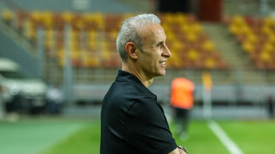 گل‌محمدی: می‌دانیم شعارهای روی سکوها از کجا آب می‌خورد