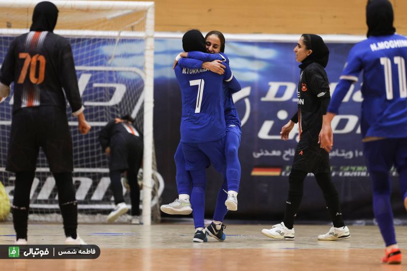 یکهتازی استقلال در لیگ برتر فوتسال زنان