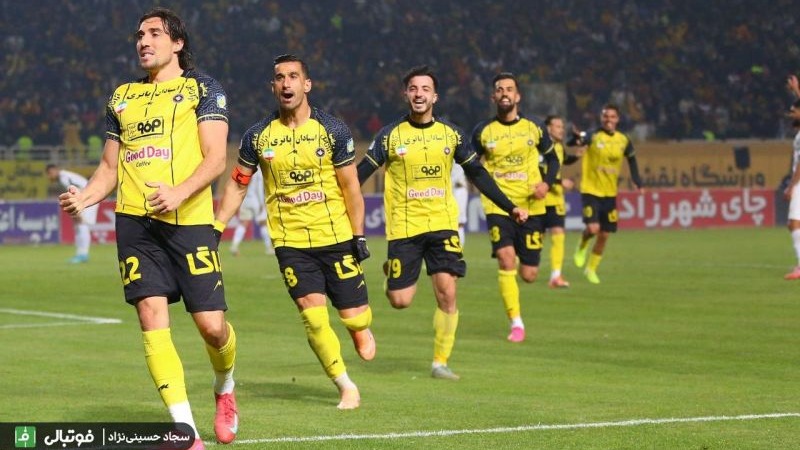 75 روز پس از اولتیماتوم محرم؛ سپاهان ایستاده در صدر