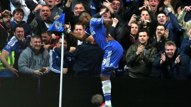 شادی گل ستاره کامرونی با عصا برای مسخره کردن مورینیو!