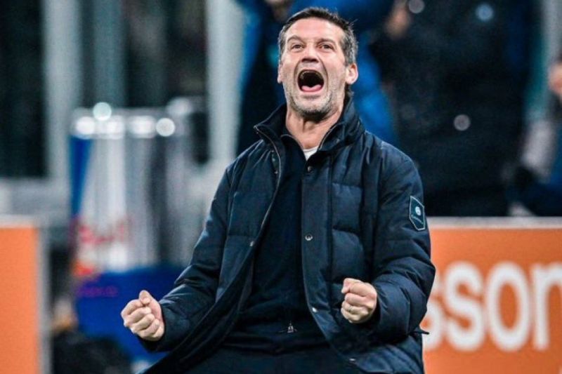 سرمربی اینتر: غیبت صلاح اهمیتی ندارد!