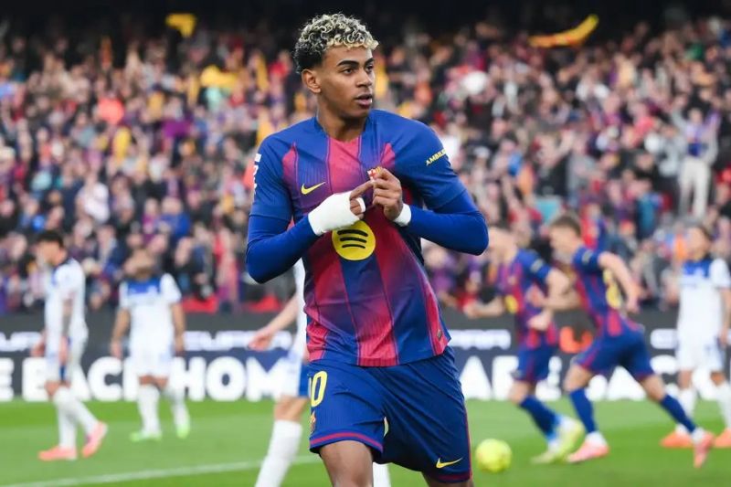 یامال در مسیر تبدیل شدن به رونالدو