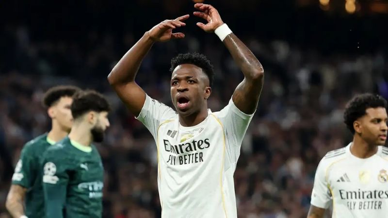 دو ستاره رئال مادرید در برنابئو هو شدند