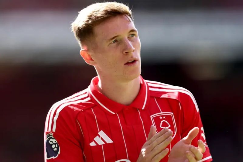 منچستریونایتد نباید برای این ستاره 100 میلیون خرج کند