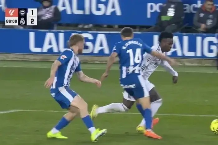 عصبانیت رئال مادرید از پنالتی نگرفتن روی وینیسیوس