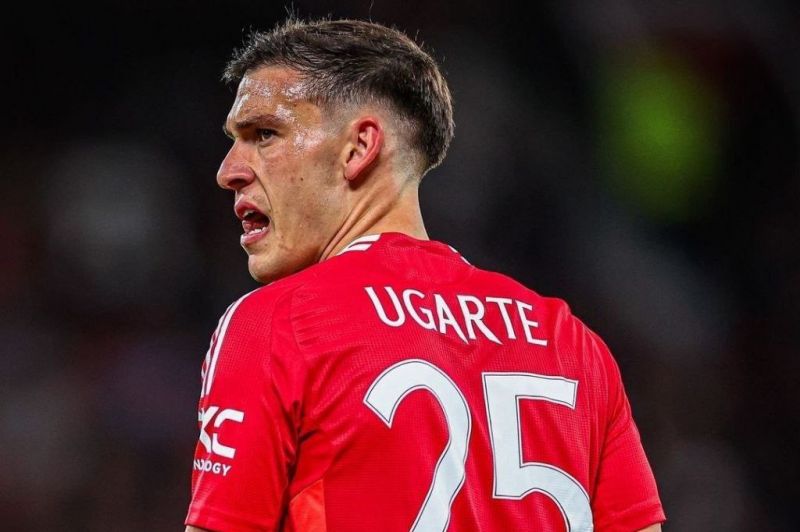 منچستریونایتد بهدنبال فروش هافبک ناکام اروگوئهای