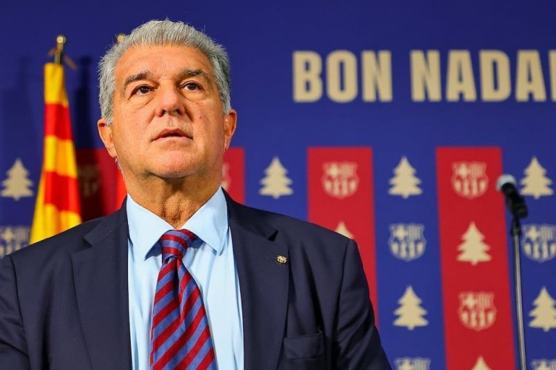 لاپورتا جواب پرز را در خصوص پرونده نگریرا میدهد