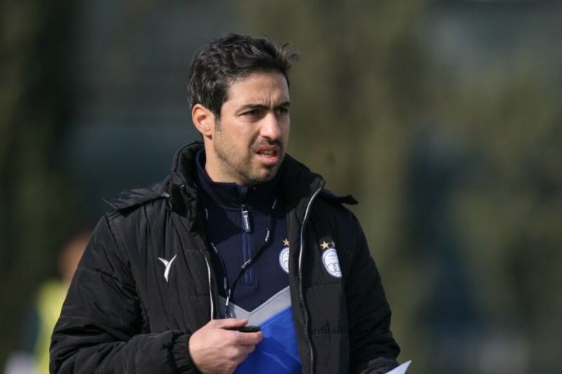 خسرو حیدری: استقلال و تراکتور قربانی تصمیمات داوری هستند