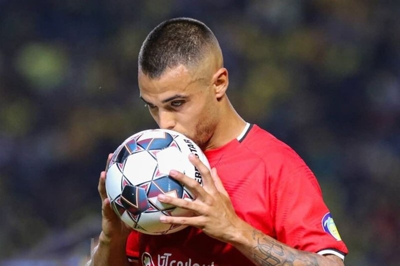 فیفا قرارداد آلوز با تراکتور را خطنگاری میکند