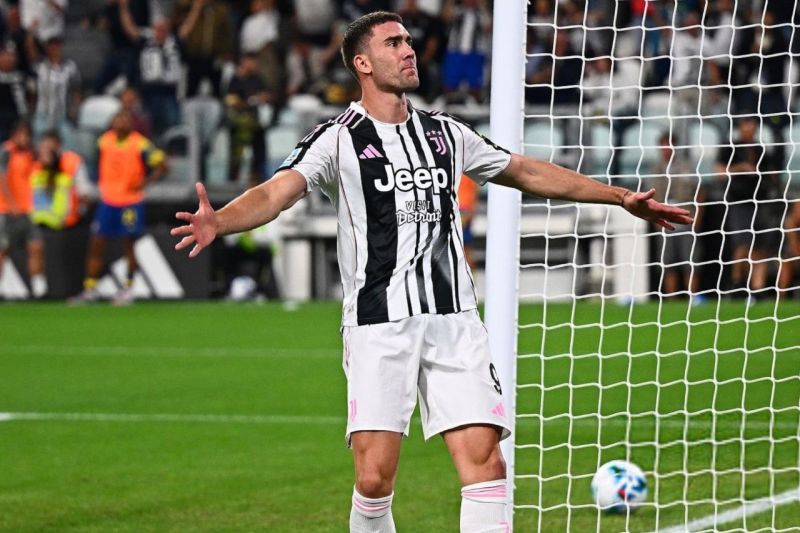 مذاکرات اولیه بارسلونا و بایرنمونیخ برای جذب مهاجم یوونتوس