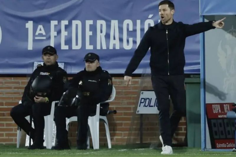 ژابی آلونسو هنوز هم خطر اخراج را احساس میکند