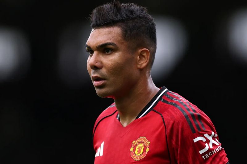 شرط منچستر یونایتد برای تمدید قرارداد کارلوس کاسمیرو