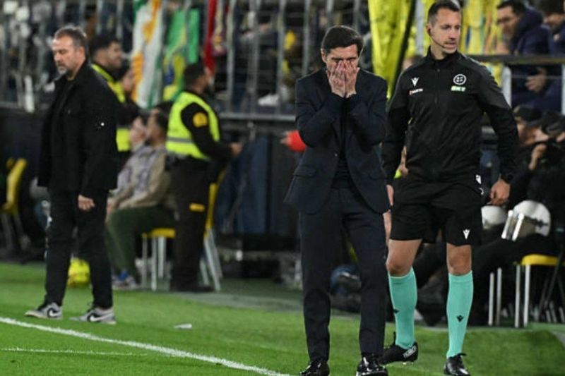 عصبانیت سرمربی ویارئال از داور بازی مقابل بارسلونا