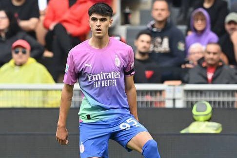 نگاه آرسنال به سنسیرو؛ پدیده میلان در رادار توپچیها