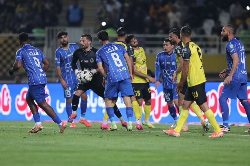 خارجی‌های استقلال امشب ایران را ترک می‌کنند