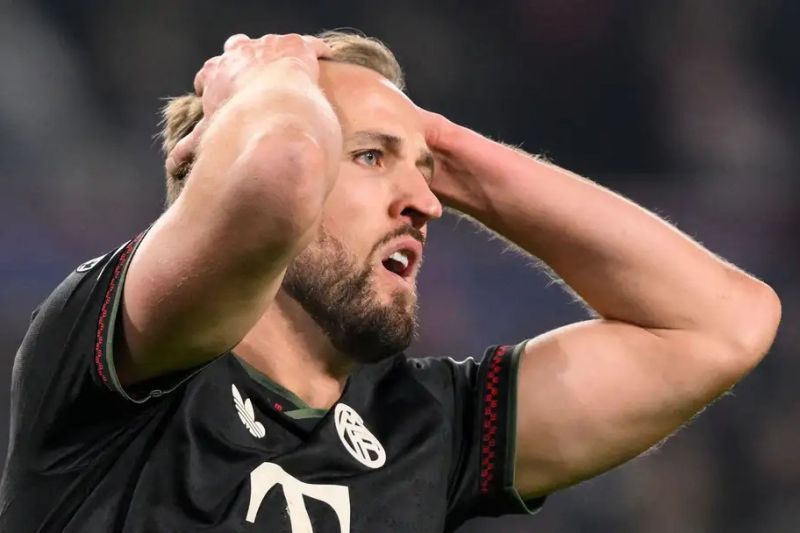 انتقاد شدید بازیکنان بایرن مونیخ از داور بازی با هامبورگ