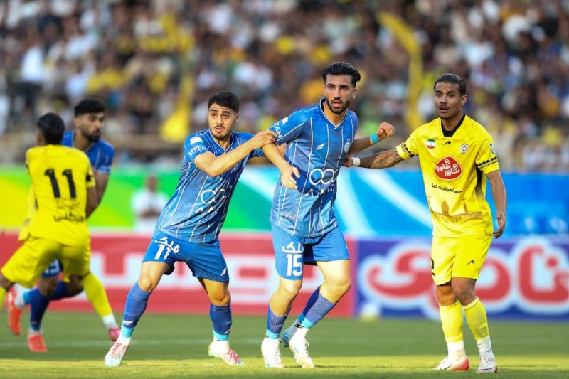 استقلال و فجرسپاسی در ورزشگاه شهدای قدس